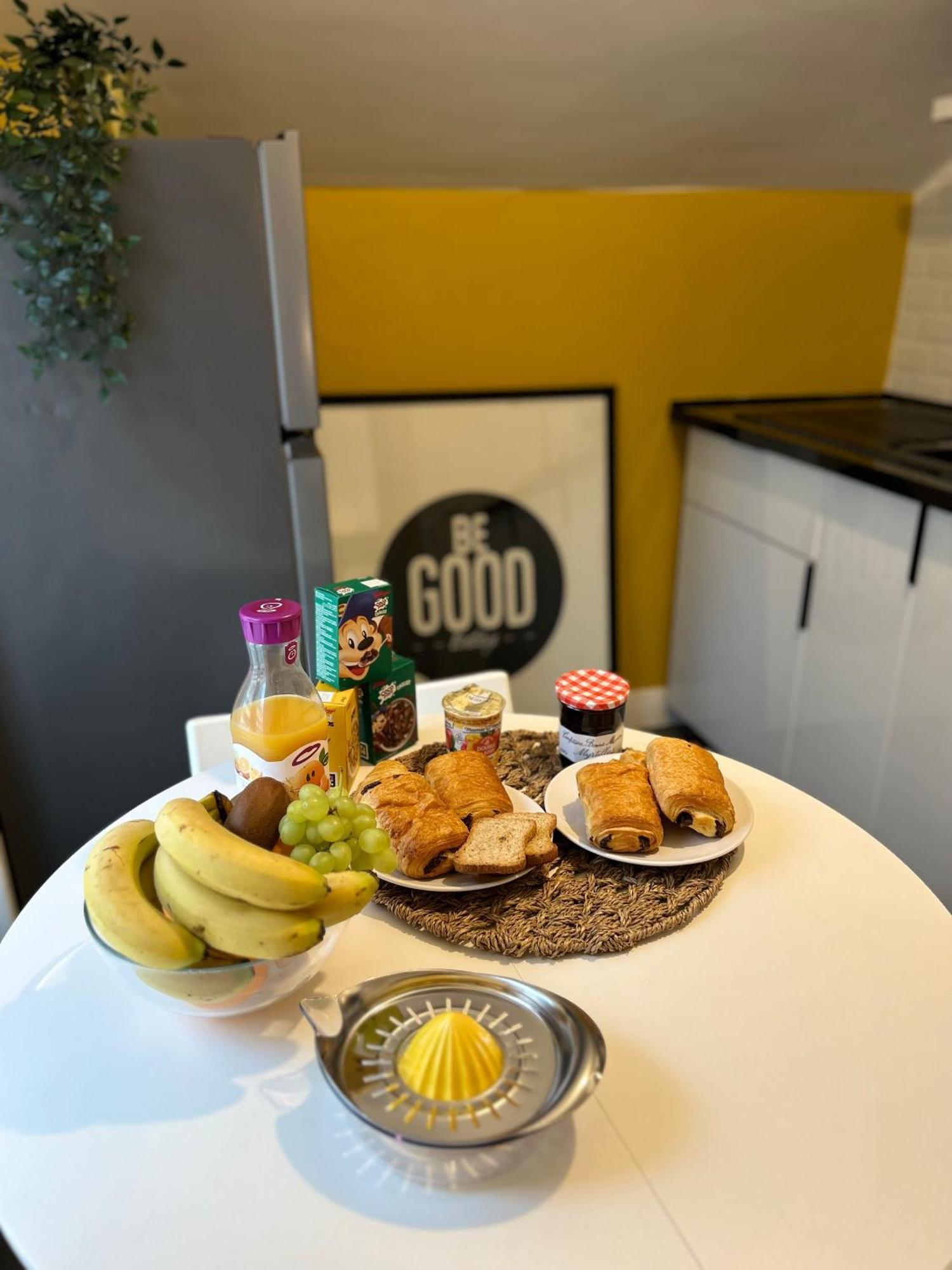 Appart' Cooconing - Champs Elysees - Netflix Appartement